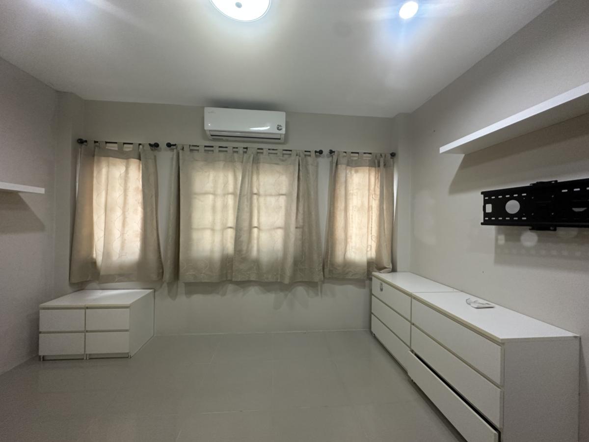 For SaleTownhomePhutthamonthon, Salaya : For Sale Townhouse/Townhome  , Grand Kittiya Phutthamonthon Sai 4 - Salaya , Khlong Yong , Phutthamonthon , Nakhon Pathom , CX-142615