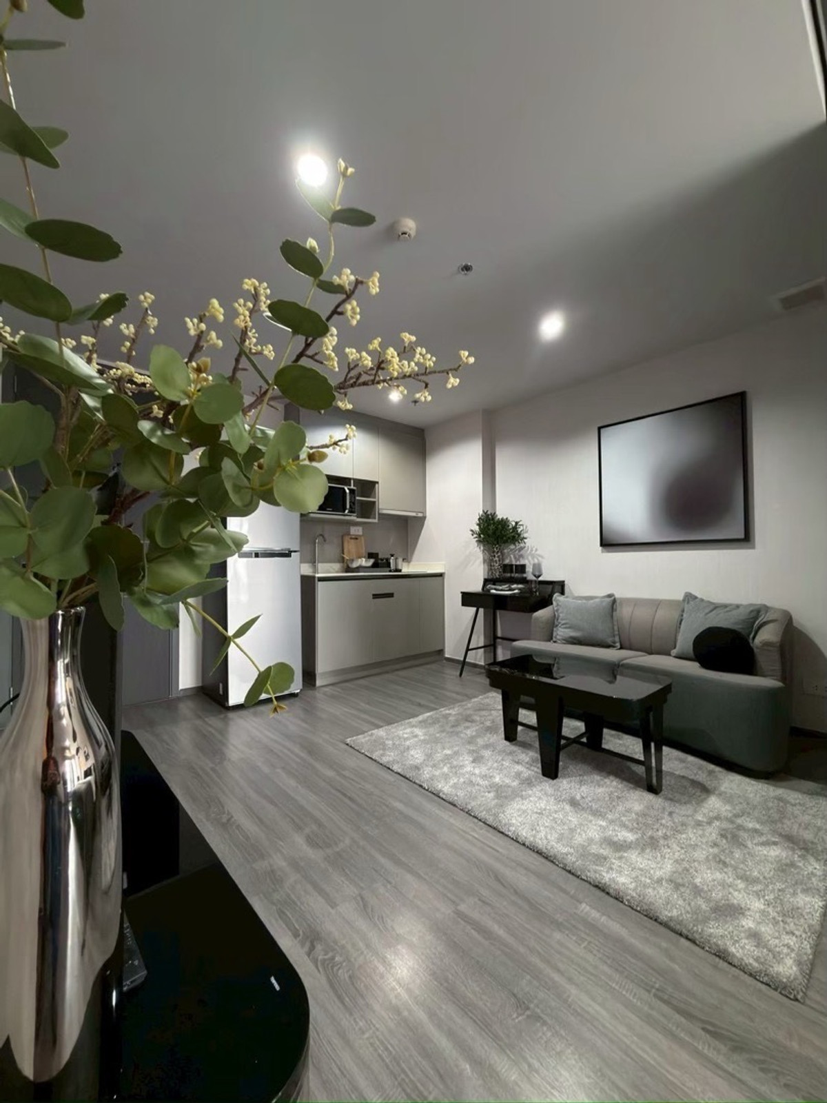 ให้เช่าคอนโดราชเทวี พญาไท : 🏙 IDEO Mobi RangnamLuxury Condo for Rent | Ready to Move In1 Bed 1 Bath 36 sq.m. 27k/m📞Phat: 064-642-8664📞Nui: 094-624-2014