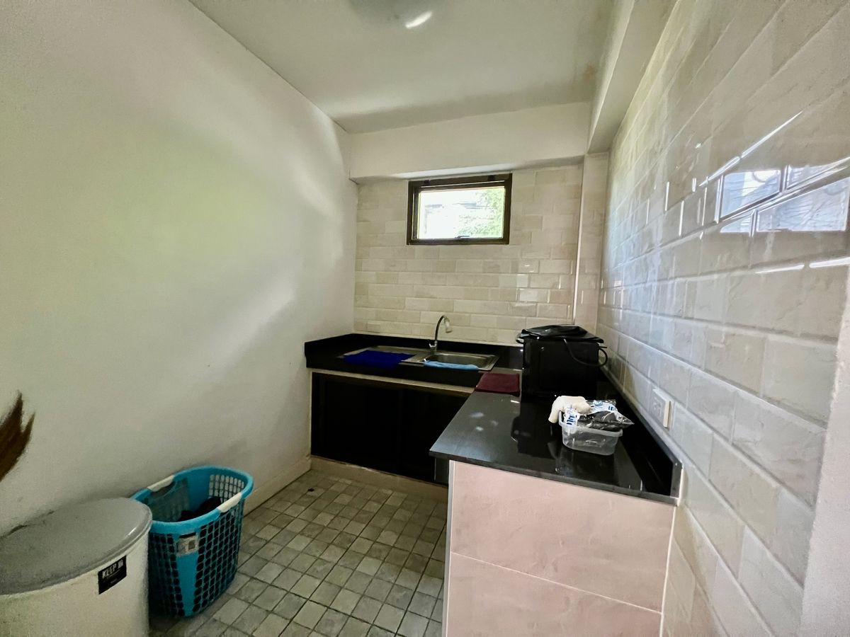 ขายอาคารพาณิชย์นวมินทร์ รามอินทรา : ขายอาคารพาณิชย์ 5 ชั้น (ยูนิตมุม) ต้นซอยนวมินทร์ 98 | รีโนเวทใหม่ ใกล้รถไฟฟ้าสายสีชมพูเพียง 800 เมตร พร้อมดำเนินธุรกิจหรือปล่อยเช่า ให้ผลตอบแทนสูงกว่า 6%++