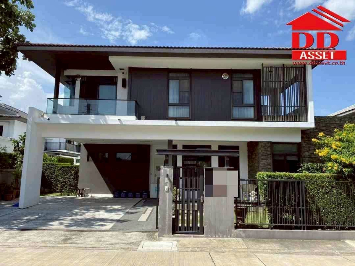 HouseBangna, Bearing, Lasalle : For Sale / Rent Mantana Bangna Km.7 Mantana Bangna Km.7, good location behind Mega Bangna Code: H8167