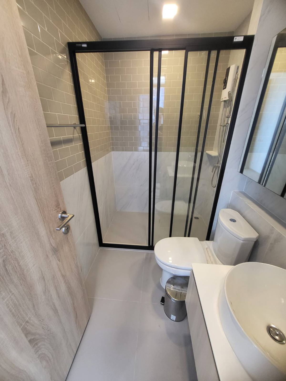 For RentCondoRatchathewi,Phayathai : New Room // XT Phayathai 1bed 32.5 Sqm Fullyfurnish 20,000-