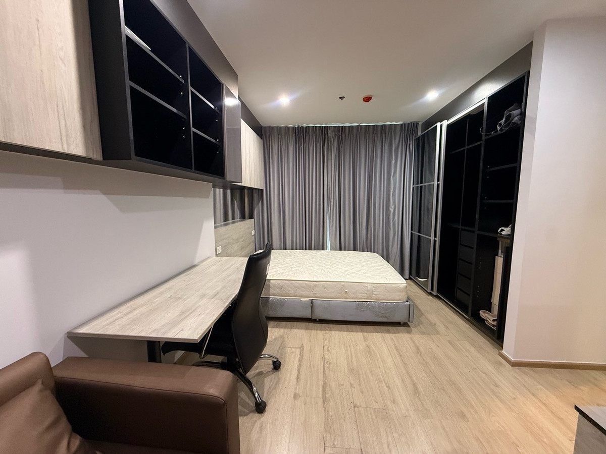 For RentCondoSiam Paragon ,Chulalongkorn,Samyan : For Rent!! Ideo Q Chula – Samyan 🌆💰Rent : 20,000 THB/month 💖 Studio | 24 sq.m. 📞 Contact : Aomam (Agent) Tel./Line ID : 095-587-1692 WhatsApp : +66 95 587 1692