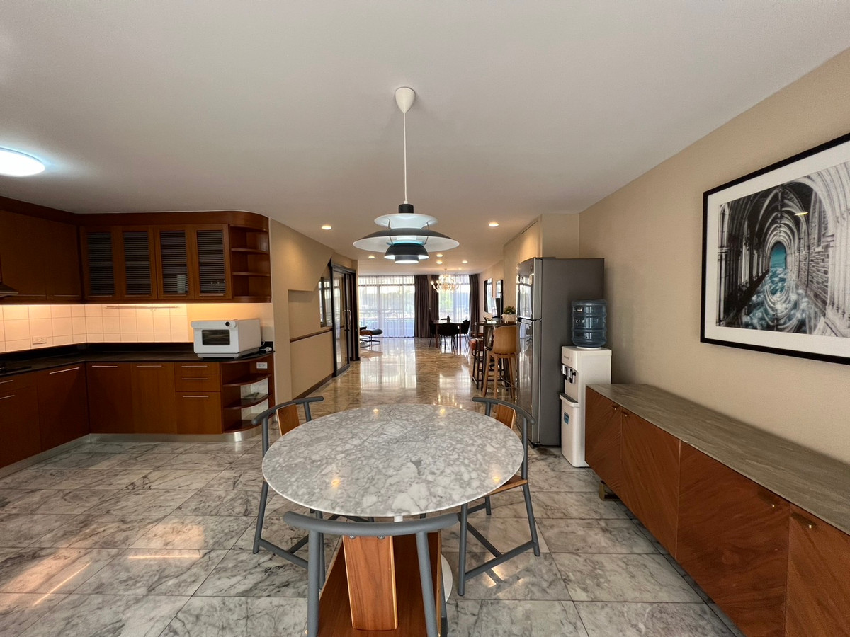 ให้เช่าทาวน์โฮมพัฒนาการ ศรีนครินทร์ : ให้เช่า ทาวน์เฮ้าส์สวยที่พัฒนาการ ซอย 52 (S03-1819) 