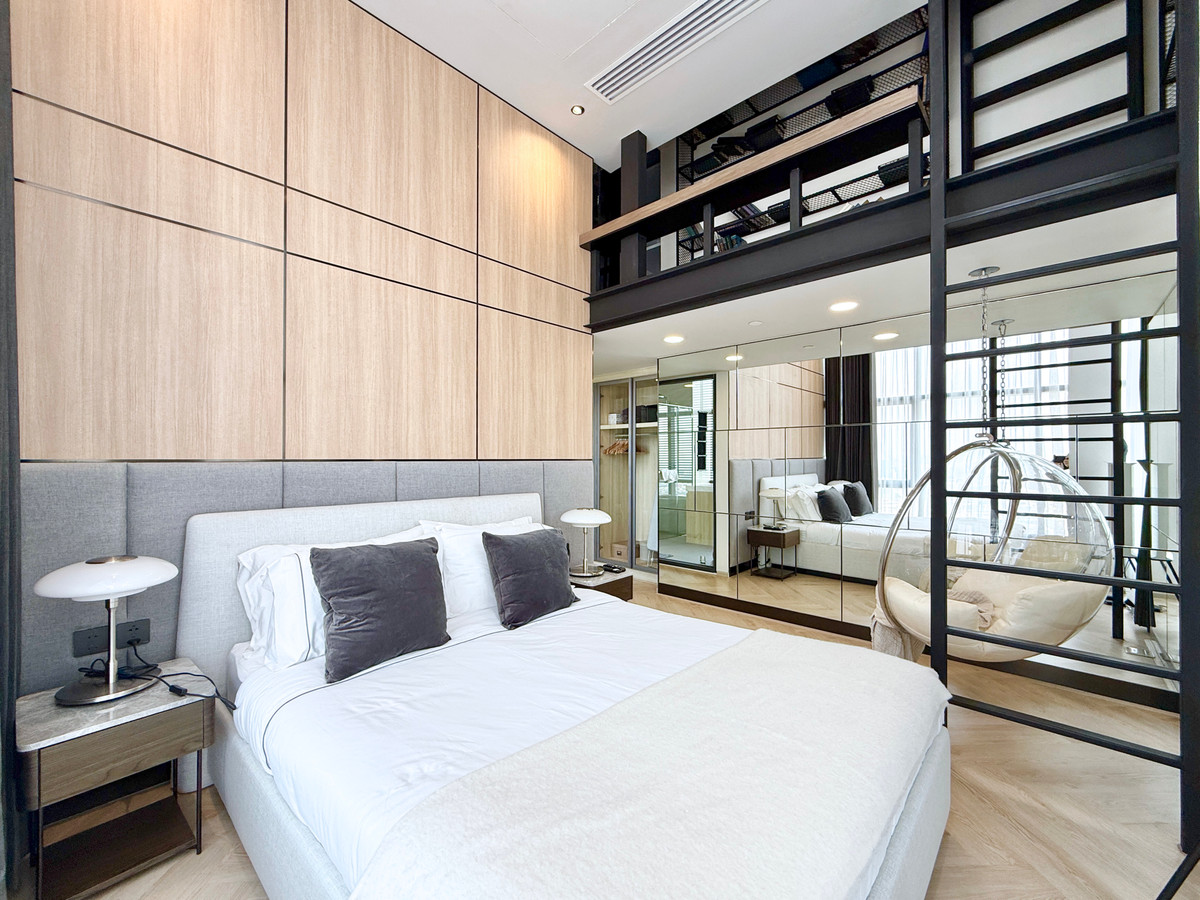 For SaleCondoRatchathewi,Phayathai : 🚀 CONNER Ratchathewi - 170 sq m. Duplex Penthouse* 3 bedrooms, 4 bathrooms, beautifully decorated 092-545-6151 (Tim)