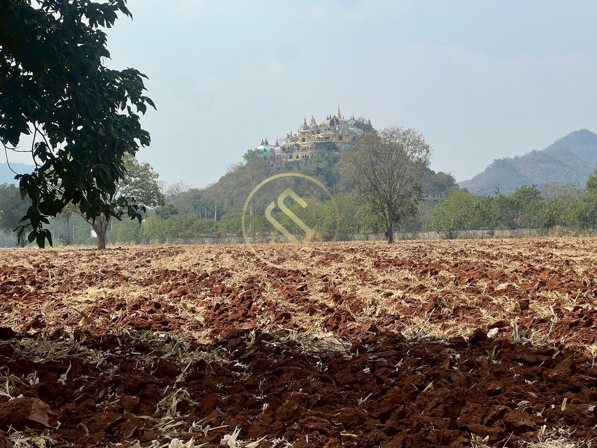 ขายที่ดินปากช่อง เขาใหญ่ : ขายที่ดินเปล่า เขาใหญ่ ถ.ธนะรัชต์ อยู่ติดกับโครงการบ้านหรู มิราเคิล วี เขาใหญ่ 88 ไร่เศษ 