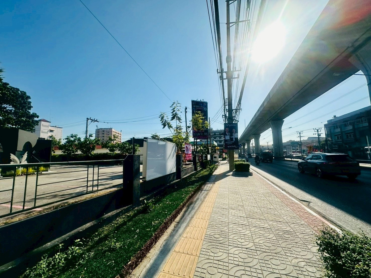 ที่ดินสมุทรปราการ สำโรง : ขาย / ให้เช่า ที่ดินแปลงสวย ใกล้หอชมเมืองสมุทรปราการ ติด BTS ปากน้ำ รหัส : L8050