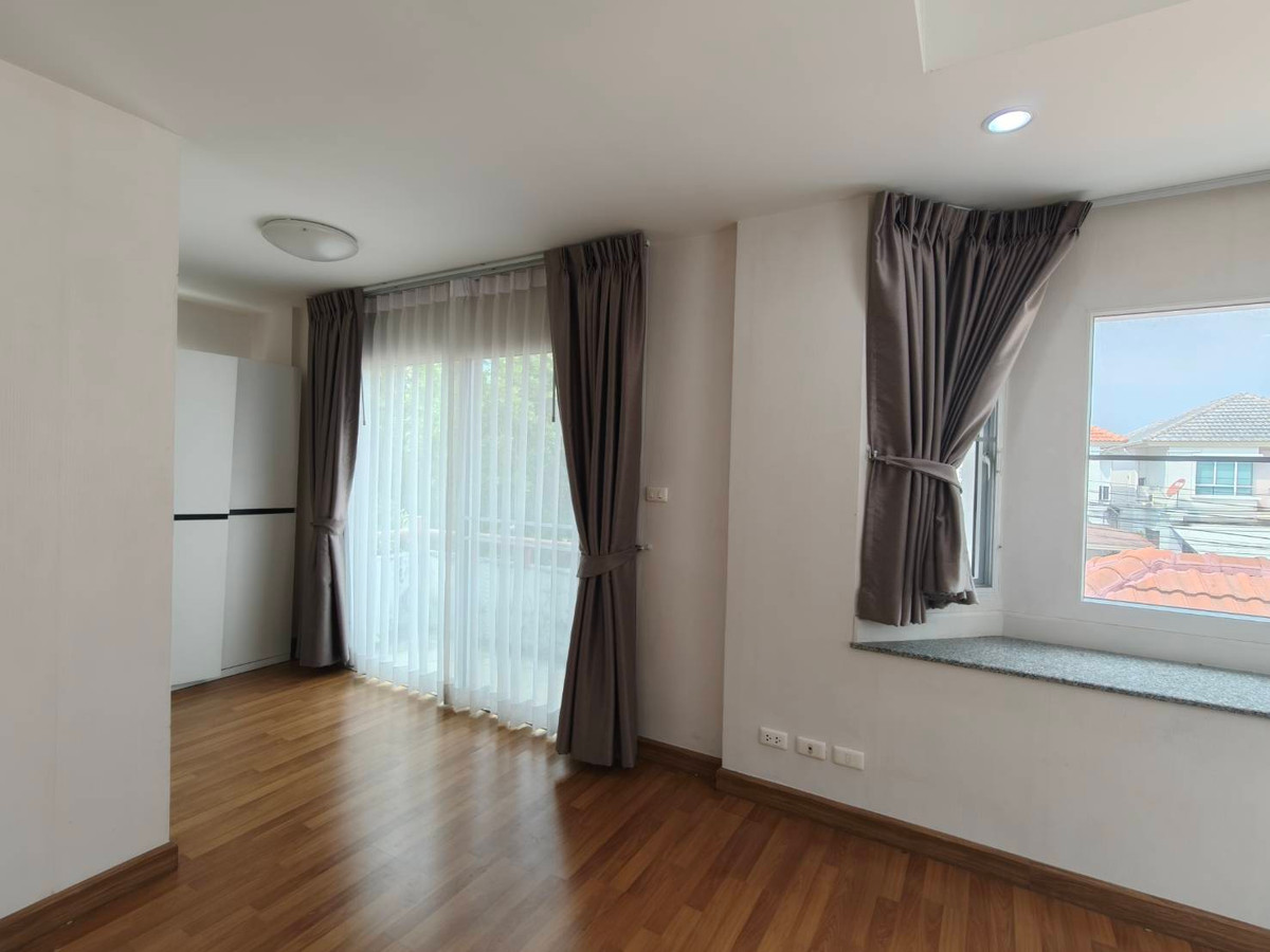 For RentHouseRama5, Ratchapruek, Bangkruai : 🏠 House for rent: Chuan Chuen Rama 7-Sirinthon (Chuan Chuen Rama 7-Sirinthon) Property Code | 📌 LNP-H774