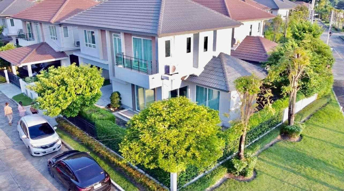 For RentHousePathum Thani,Rangsit, Thammasat : Detached house for rent ✨ Life Bangkok Boulevard Rangsit ✨ 5 bedrooms, 3 bathrooms, fully furnished and equipped with appliances.