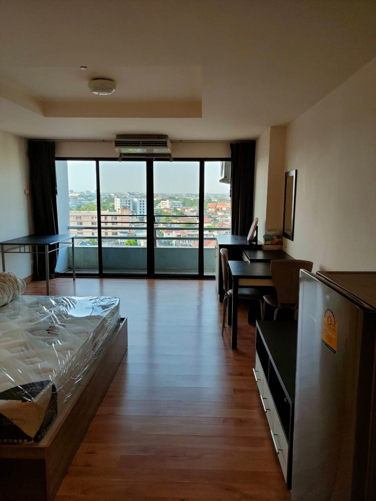 ให้เช่าคอนโดบางแค เพชรเกษม : For Rent Richy Tower BTS/ MRT บางหว้า: ให้เช่าคอนโดชั้นสูง วิวโล่ง แต่งครบ ริชชี่ ทาวเวอร์ คอนโดติดโรงพยาบาลพญาไท 3 ใกล้รถไฟฟ้า BTS และ MRT บางหว้า