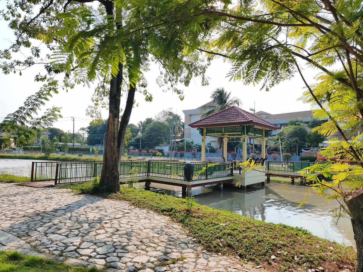 For SaleTownhomePathum Thani,Rangsit, Thammasat : Townhome for sale, 2 and a half floors, Nanthana Garden Village, Rangsit, 5 levels, area 27 square meters, 3 bedrooms, Ban Klang Subdistrict, Mueang Pathum Thani District. Pathum Thani Province