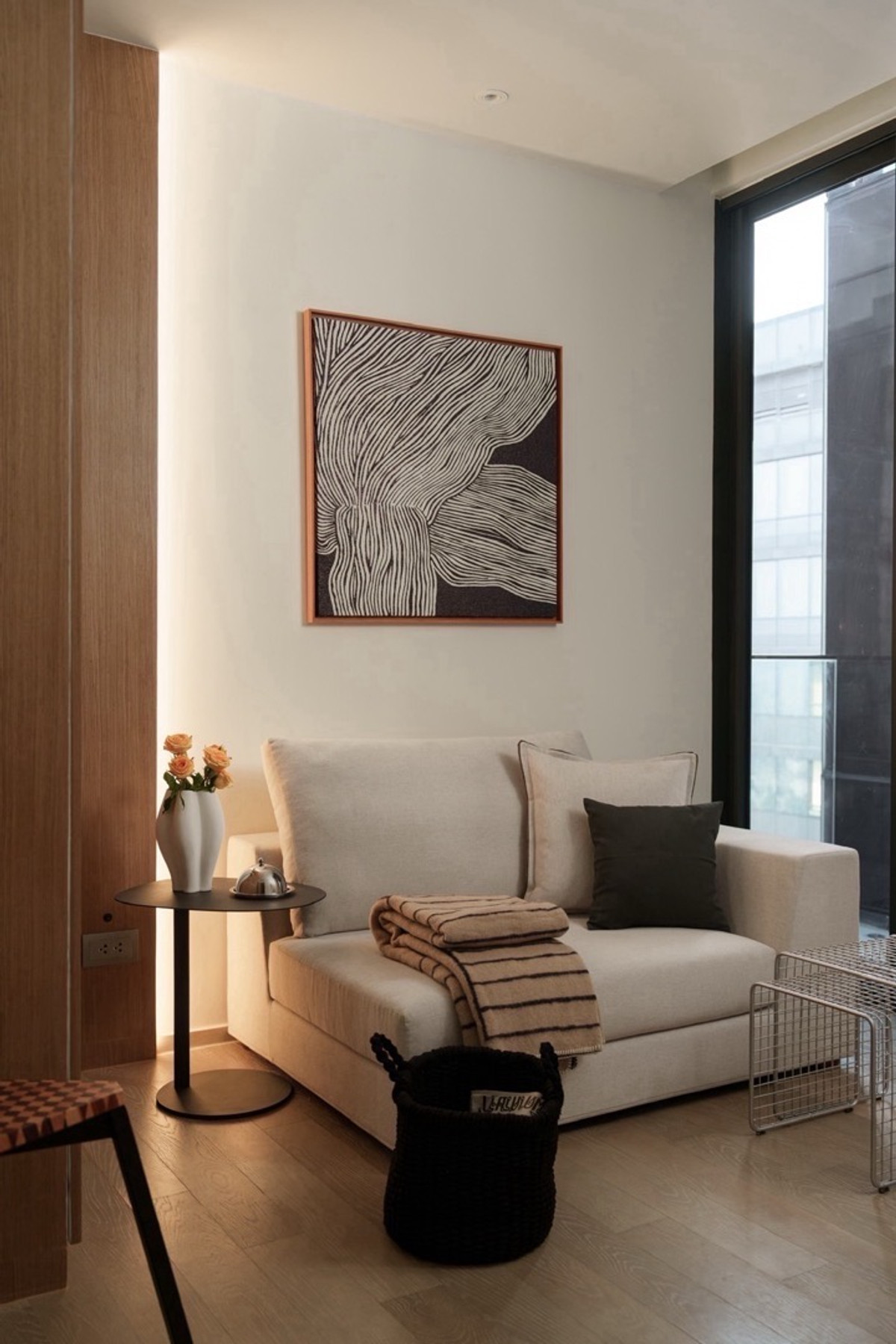 For RentCondoSilom, Saladaeng, Bangrak : 📍 Ashton Silom 2 Bed | 2 Bath Size: 75.96 sq.m. 88k/m📞Phat: 064-642-8664📞Nui: 094-624-2014