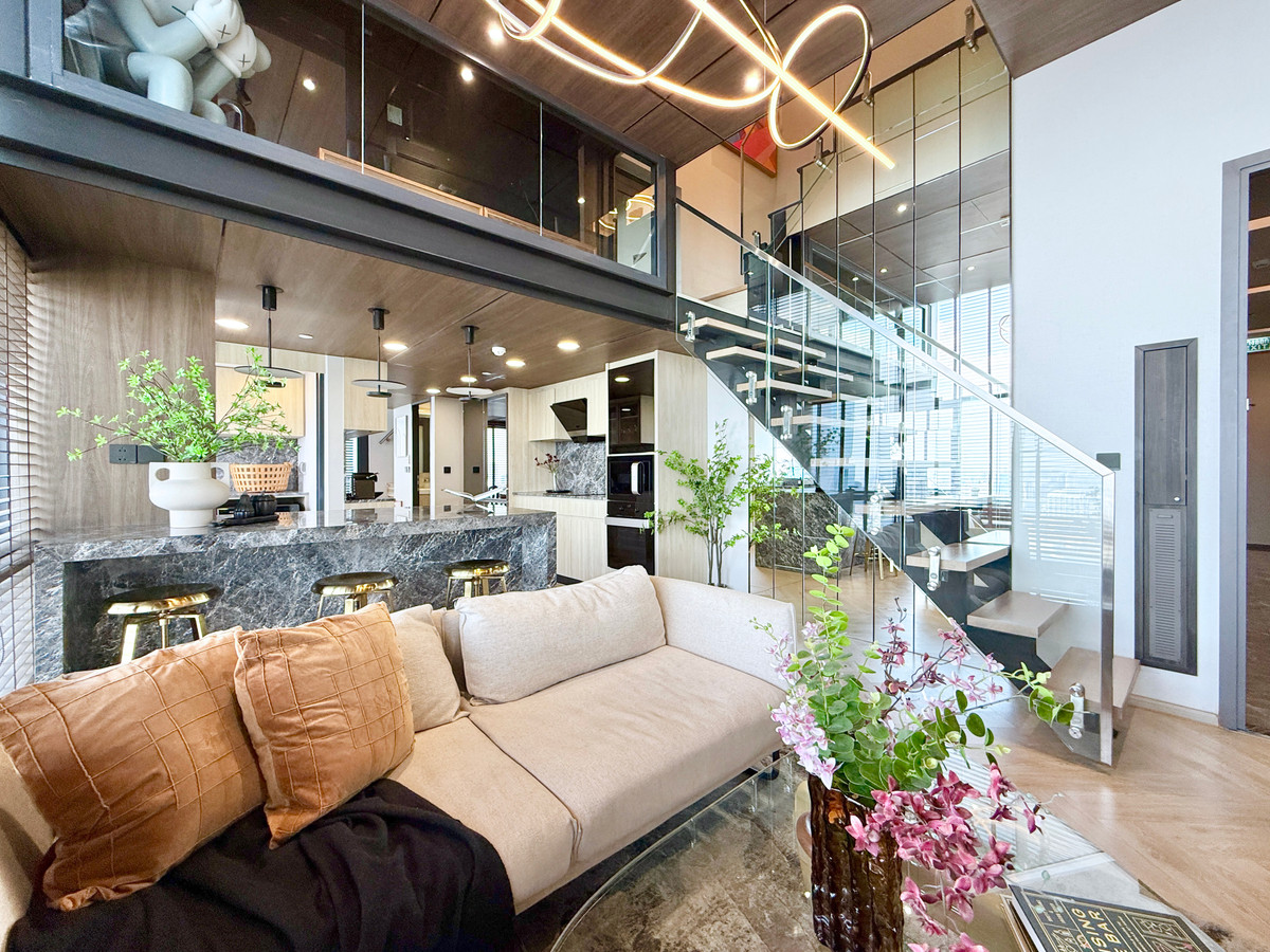 For SaleCondoRatchathewi,Phayathai : 🚀 CONNER Ratchathewi - 170 sq m. Duplex Penthouse* 3 bedrooms, 4 bathrooms, beautifully decorated 092-545-6151 (Tim)