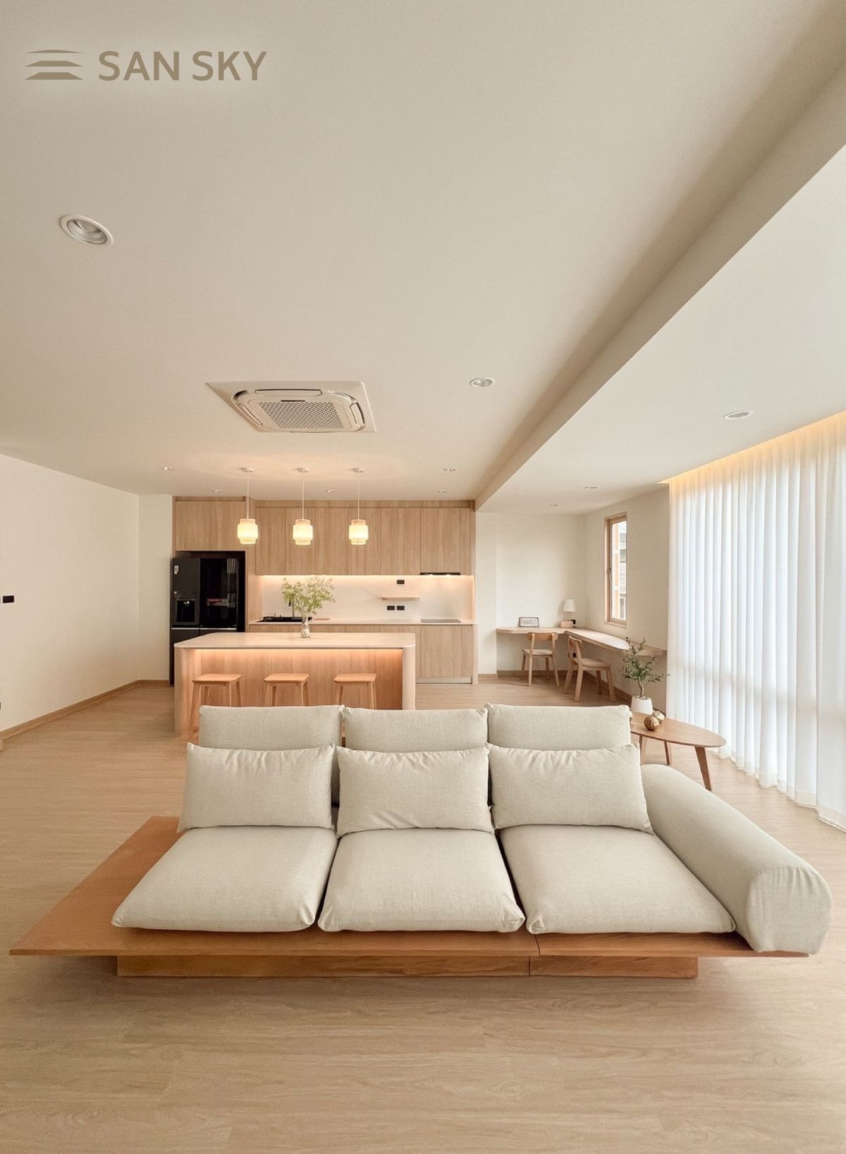 For SaleTownhomeSapankwai,Jatujak : Single house for sale in minimalist style Pradipat area, 4 bedrooms, size 297 sq m., with minimalist furniture, near the expressway, BTS Ari.