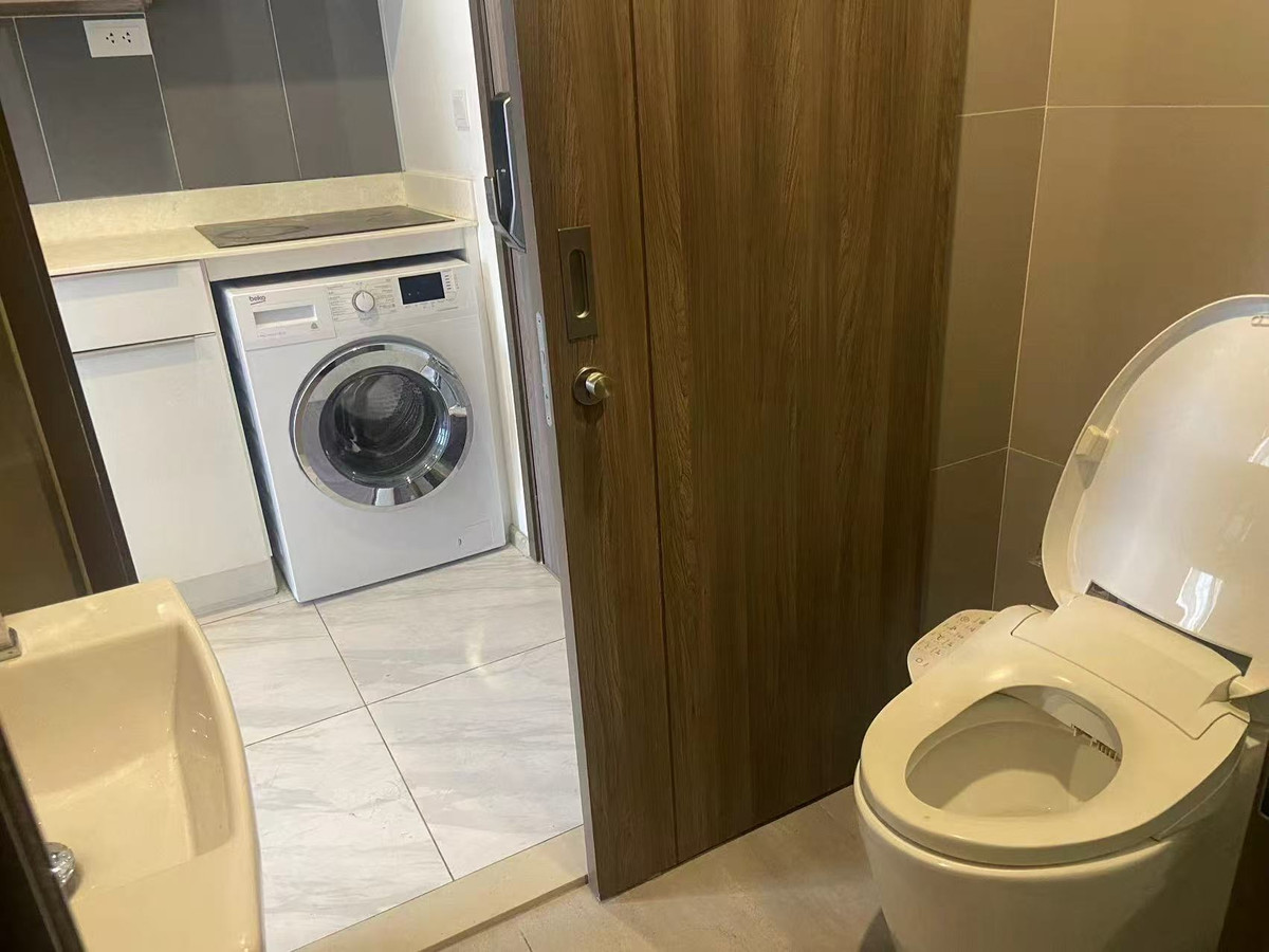 For RentCondoRama9, Petchburi, RCA : Ideo Mobi Asoke 55sqm 2 bedroom for rent 32000thb