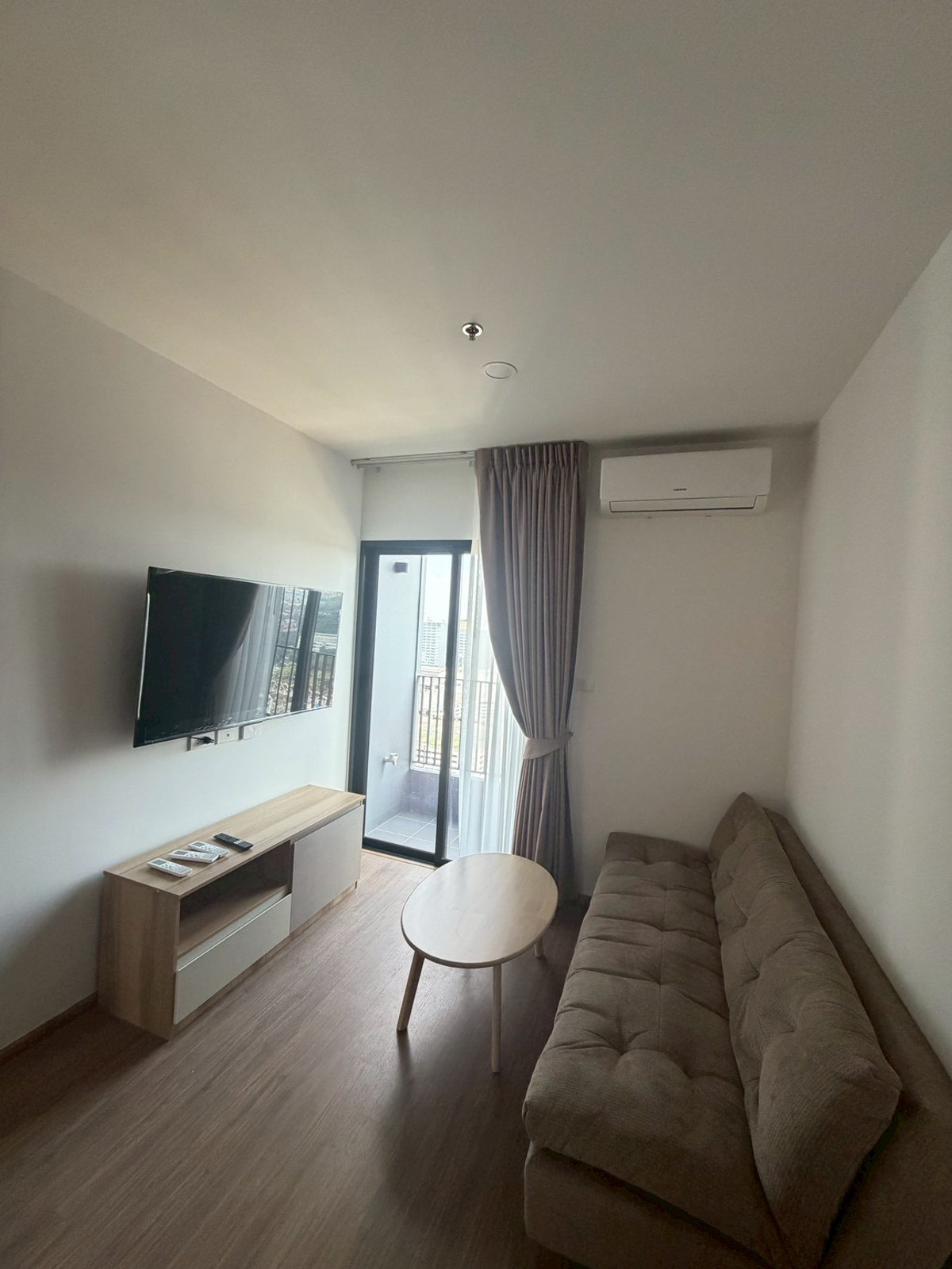 For RentCondoBang kae, Phetkasem : The Livin | Condo for Rent ✨ 2 Bedrooms, 45 sq.m., 25 Floor, Building B 💰 Rental Price: 20,000 THB/month