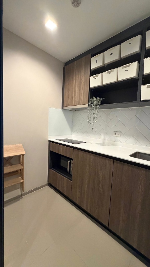 For RentCondoLadprao, Central Ladprao : 🔥For Rent Now!🔥 The Line Phaholyothin Park Tower B, corner unit with unobstructed city views, beautifully decorated in minimalist style, fully functional, ready to move in. Conveniently located near MRT and BTS stations❗
