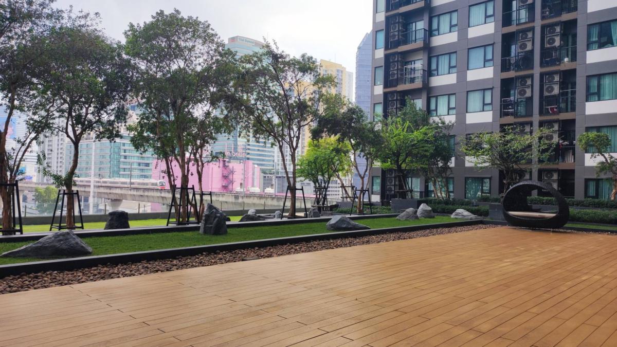 ให้เช่าคอนโดพระราม 9 เพชรบุรีตัดใหม่ RCA : 🔥ให้เช่าด่วน 🔥Life Asoke 1 ห้องนอน 1 ห้องน้ำ ชั้นเดียวกับสวนหย่อม สระว่ายน้ำ และฟิตเนส เดินทางสะดวกใกล้ MRT เพชรบุรี ❗