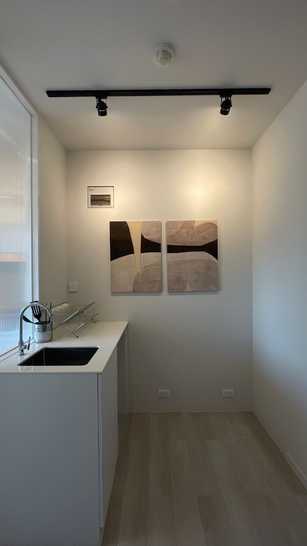 For RentCondoWitthayu, Chidlom, Langsuan, Ploenchit : 🔥For Rent Now🔥 Life One Wireless, newly renovated unit, beautiful condition, fully furnished with appliances, 26th floor, high floor with stunning view❗