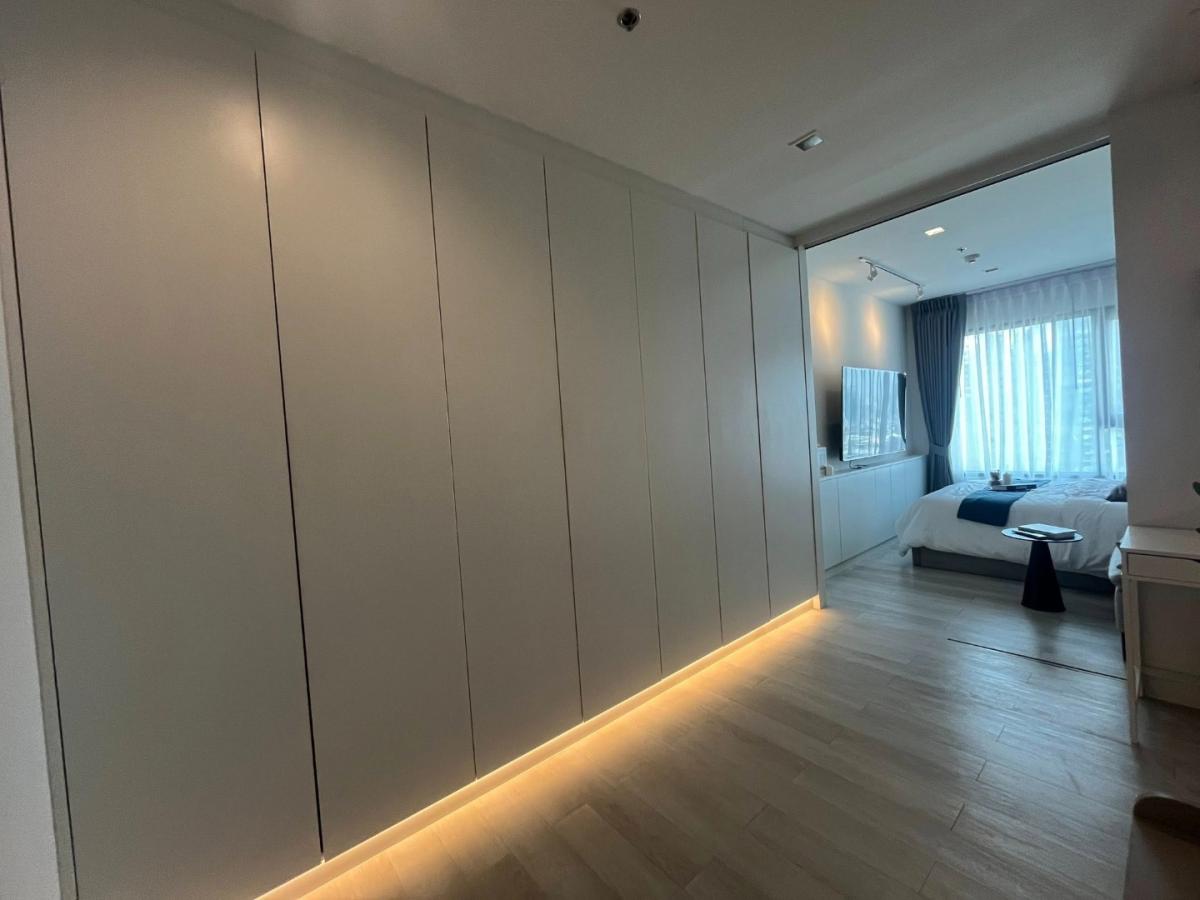 For RentCondoWitthayu, Chidlom, Langsuan, Ploenchit : 🔥For Rent Now🔥 Life One Wireless, newly renovated unit, beautiful condition, fully furnished with appliances, 26th floor, high floor with stunning view❗
