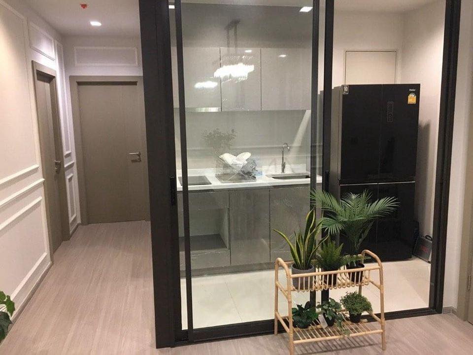 For RentCondoRama9, Petchburi, RCA : 🔥For Rent Now🔥 Life Asoke-Rama9. Spacious 2-bedroom, 2-bathroom unit, fully furnished. The rarest unit in the project, located at the very front with stunning unobstructed views❗