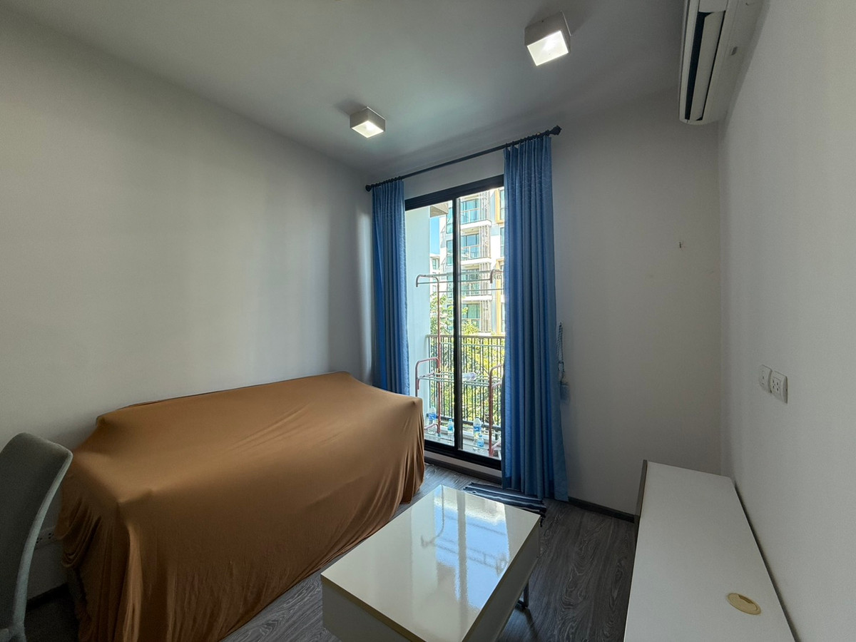 For SaleCondoRattanathibet, Sanambinna : Rare Location Condo for Sale at Zelle Rattanathibet On Main Road, Near MRT Ideal for Living or Rental Investment