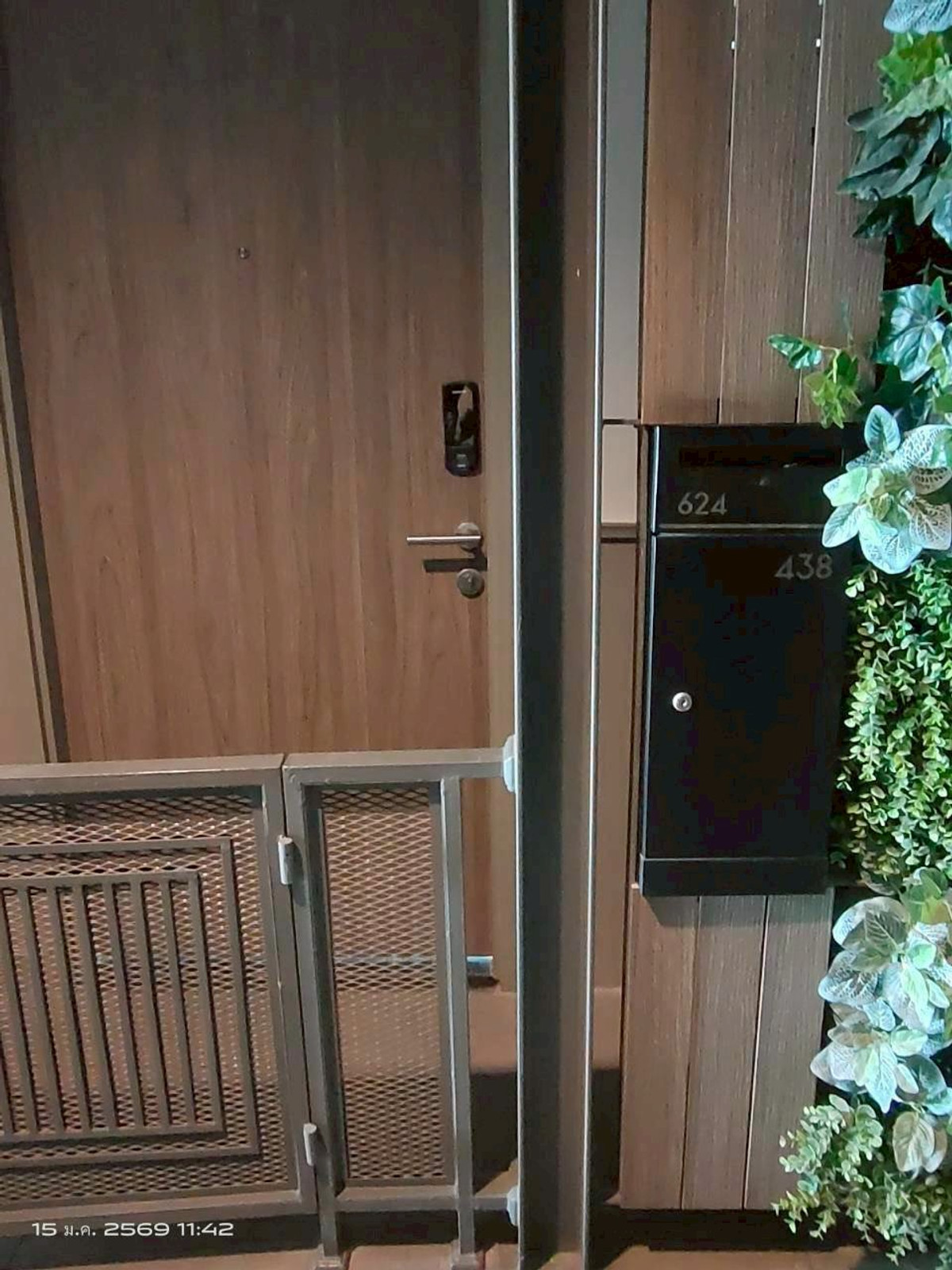 ขายคอนโดพระราม 9 เพชรบุรีตัดใหม่ RCA : คอนโด A Space I.D อโศก-รัชดา ใกล้ MRT พระราม 9 (ห้อง ID 624/438_ชั้น 24)