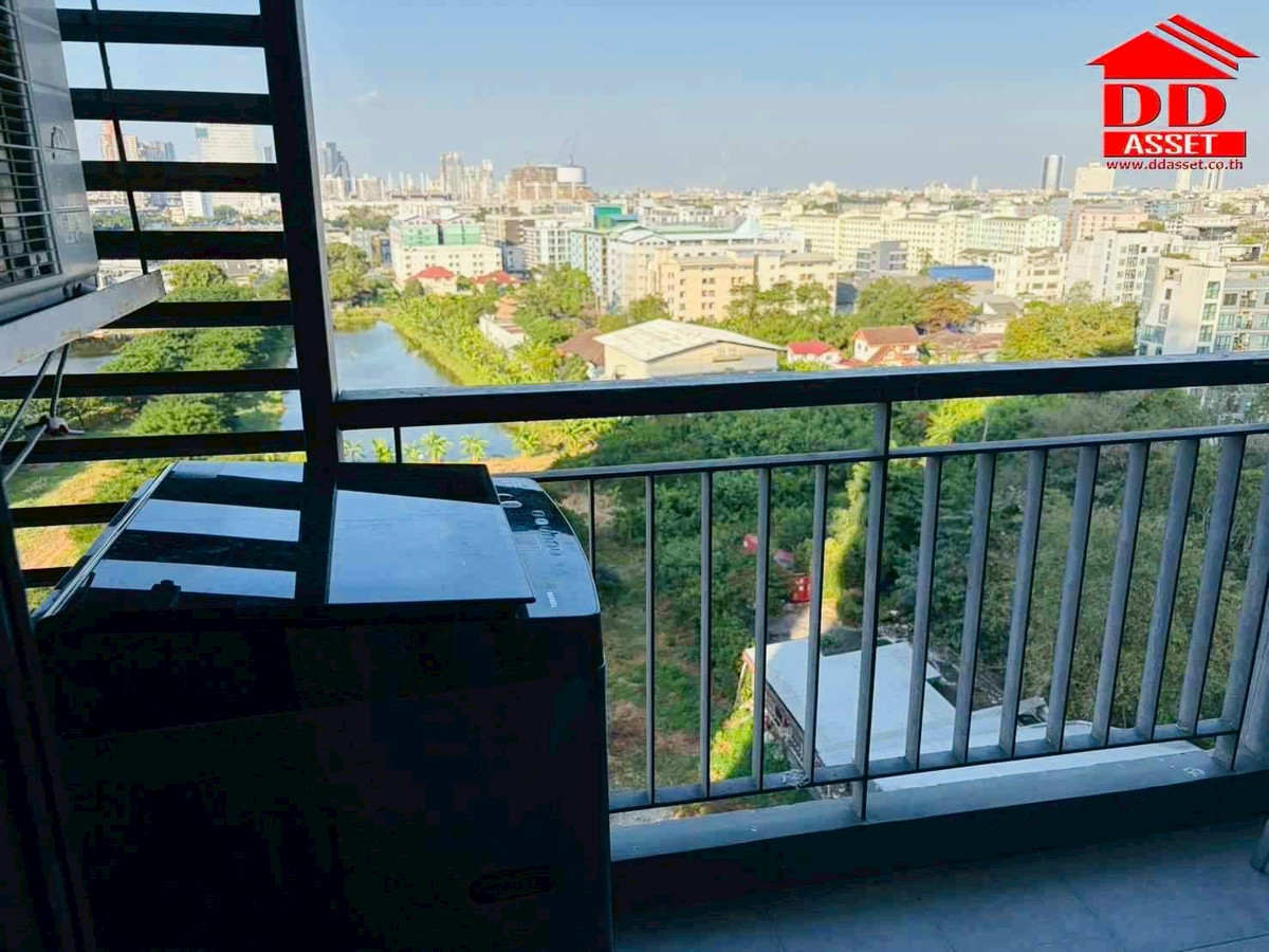 For RentCondoBangna, Bearing, Lasalle : For Rent Knightsbridge Bearing, Knightsbridge Bearing, Sukhumvit 107, near BTS Bearing, only 450 meters, code C8399.