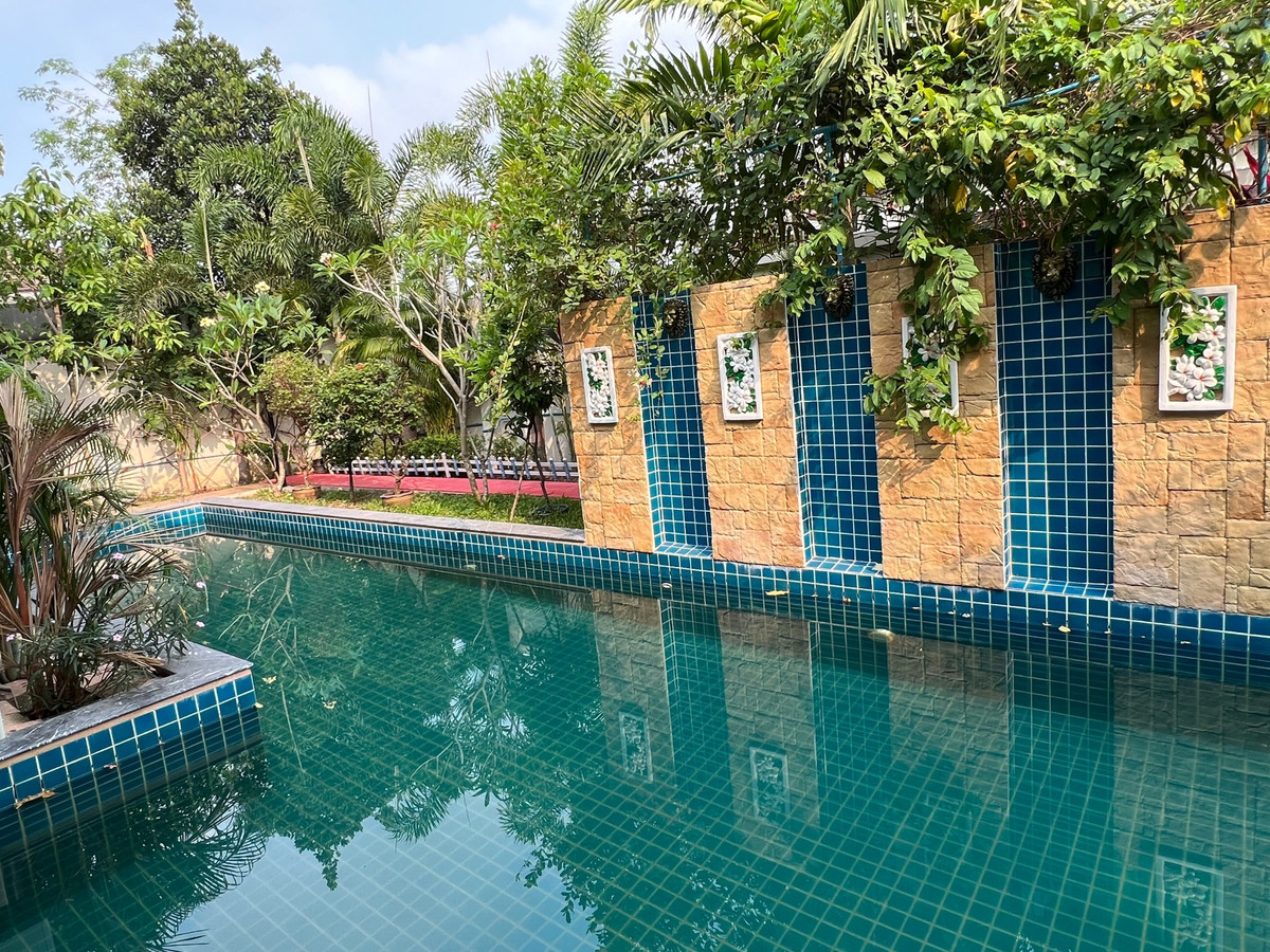 ให้เช่าพัทยา บางแสน ชลบุรี สัตหีบ : For Rent | Sirisa 16 Pool Villa