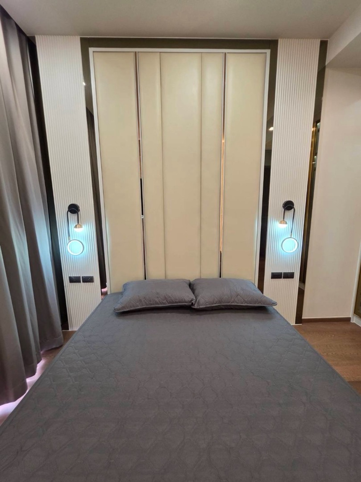 ให้เช่าคอนโดอารีย์ อนุสาวรีย์ : ห้องว่างให้เช่าด่วน : IDEO Q Victory (ไอดีโอ คิว วิคตอรี)สนใจต่อรองราคาแอดไลน์ @condo168 (มี @ ข้างหน้าด้วยนะคะ)