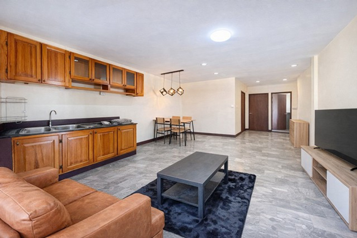 For RentCondoYothinpattana,CDC : 2bed Baan Sukhothai Ramkhamhaeng Condo for rentMRT HuaMak 600m.Penthouse with full furniture 60 sq.