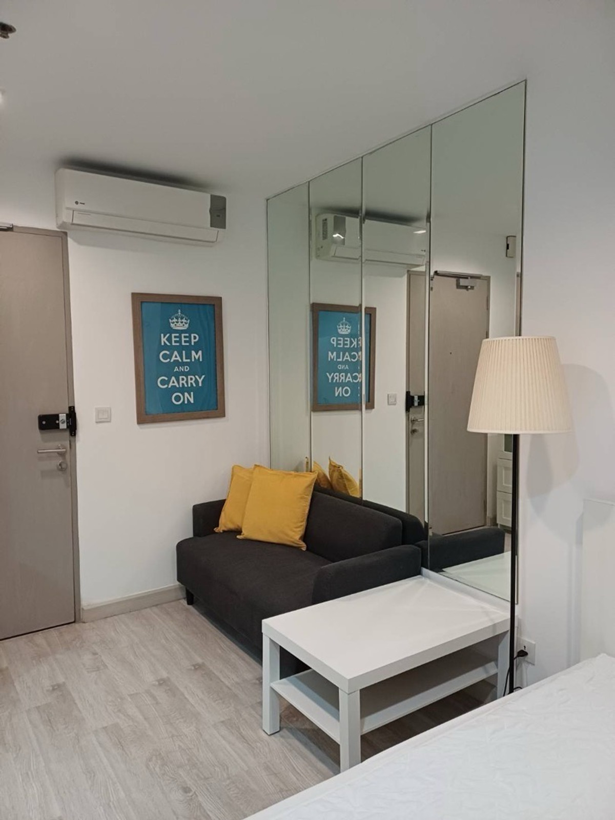 ให้เช่าคอนโดอ่อนนุช อุดมสุข : Ideo Mobi Sukhumvit 81 for RENT
ห้องสตูดิโอ 1 ห้องน้ำ
มีเครื่องซักผ้า /7-11 สะดวกครบครัน 
ราคา 13,000 บาท ด่วน !!!! Call 0614162636