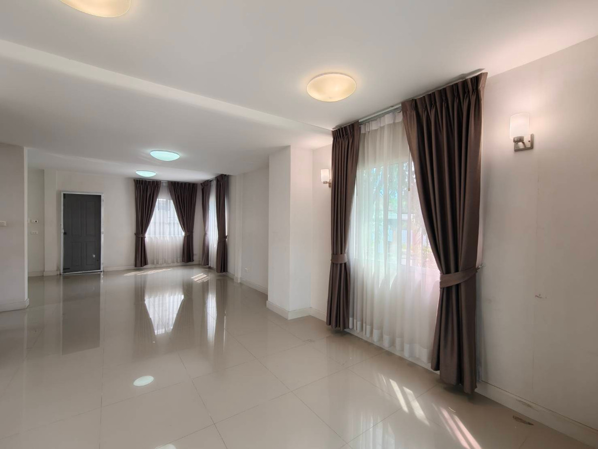 For RentHouseRama5, Ratchapruek, Bangkruai : 🏠 House for rent: Chuan Chuen Rama 7-Sirinthon (Chuan Chuen Rama 7-Sirinthon) Property Code | 📌 LNP-H774