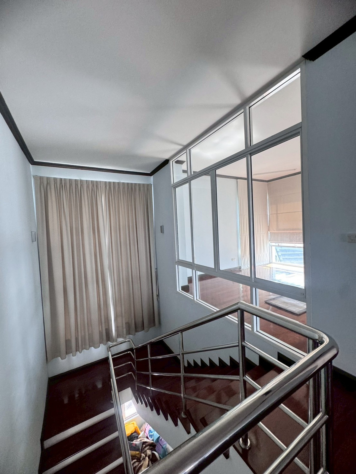 ขายบ้านสมุทรปราการ สำโรง : ขายบ้านเดี่ยว กรีนวัลเล่ย์ 7 บางนา-ตราด **วิวเลคหลังบ้าน** (N.1977)