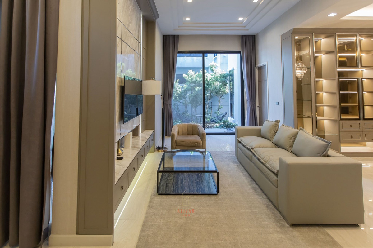 For RentHouseKaset Nawamin,Ladplakao : RH014026 For rent, 3-story detached house at Artale Ekkamai-Ramintra, Kaset Nawamin area.