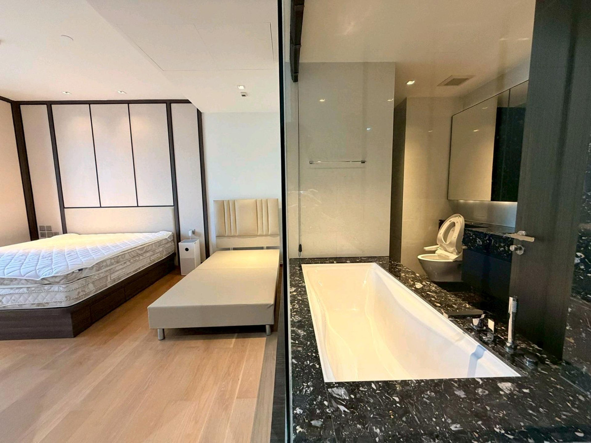 For RentCondoSukhumvit, Asoke, Thonglor : 📌For RENT | BEATNIQ Sukhumvit 32 - 3BR (110 sqm) 130,000 🔥Super Hotdeal🔥 100,000 THB/month