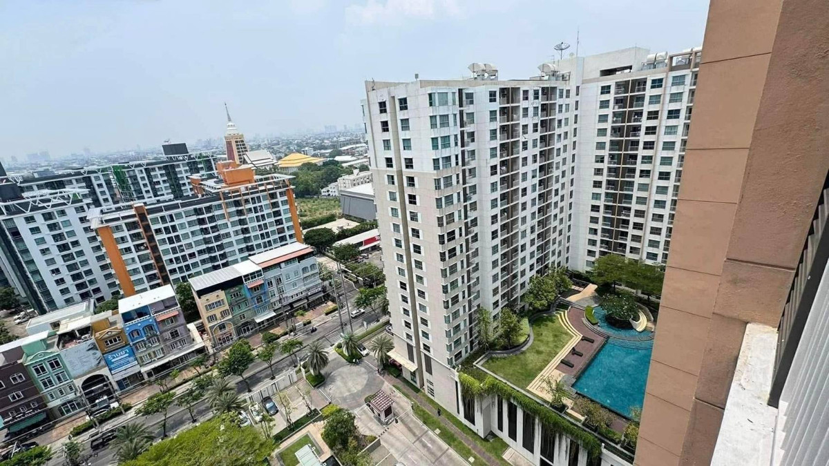 For SaleCondoOnnut, Udomsuk : Beautiful view, condo near BTS Punnawithi and Udomsuk.