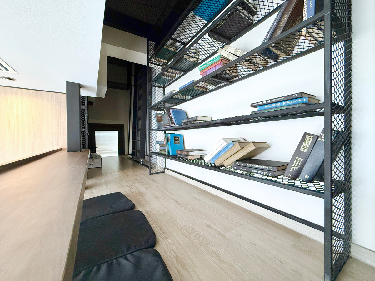 For SaleCondoRatchathewi,Phayathai : 🚀 CONNER Ratchathewi - 170 sq m. Duplex Penthouse* 3 bedrooms, 4 bathrooms, beautifully decorated 092-545-6151 (Tim)