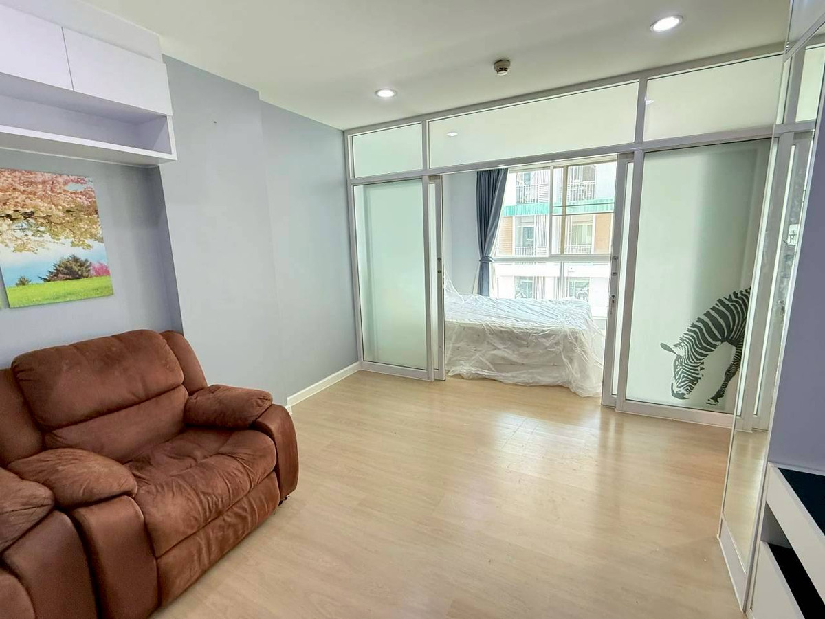 ขายคอนโดลาดพร้าว101 แฮปปี้แลนด์ : พบกับความลงตัวของความสะดวกสบายและความเงียบสงบใน The Niche ID ลาดพร้าว 130 โครงการLow rise มีเพียง 370 ยูนิต เหมาะสำหรับผู้ที่ต้องการที่อยู่อาศัยเป็นส่วนตัว ใจกลางลาดพร้าวและการเดินทางที่แสนสะดวก 