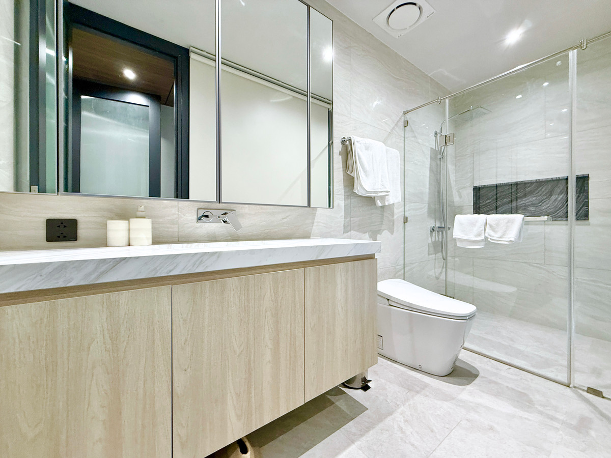 For SaleCondoRatchathewi,Phayathai : 🚀 CONNER Ratchathewi - 170 sq m. Duplex Penthouse* 3 bedrooms, 4 bathrooms, beautifully decorated 092-545-6151 (Tim)