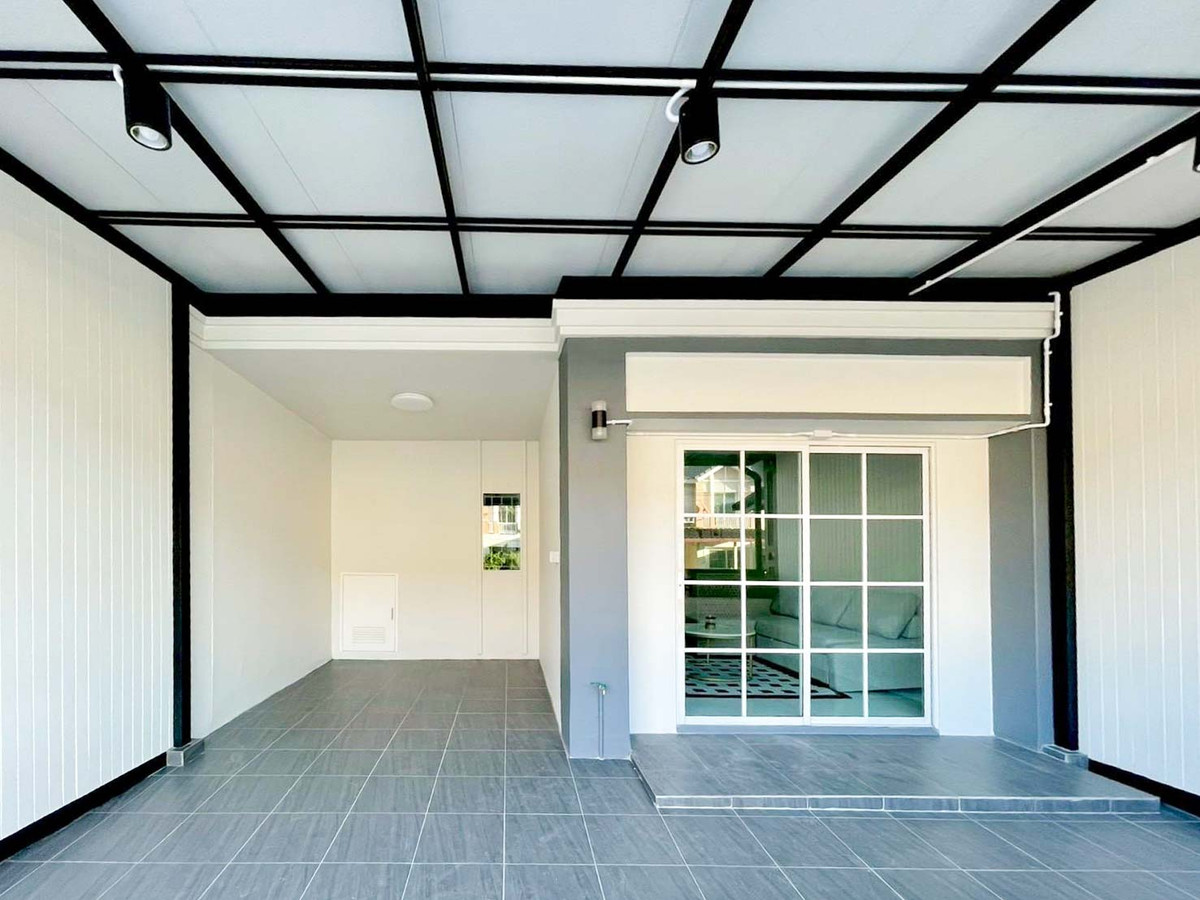 For SaleTownhomePathum Thani,Rangsit, Thammasat : Townhome for Sale Pruksa Ville 46/1 Rangsit Klong 3, 3 beds 2 baths 19 Sqw new renovation Near Rangsit-Nakhon Nayok Khlong Luang Kanchanaphisek Vibhavadi Tollway : KT26S-002