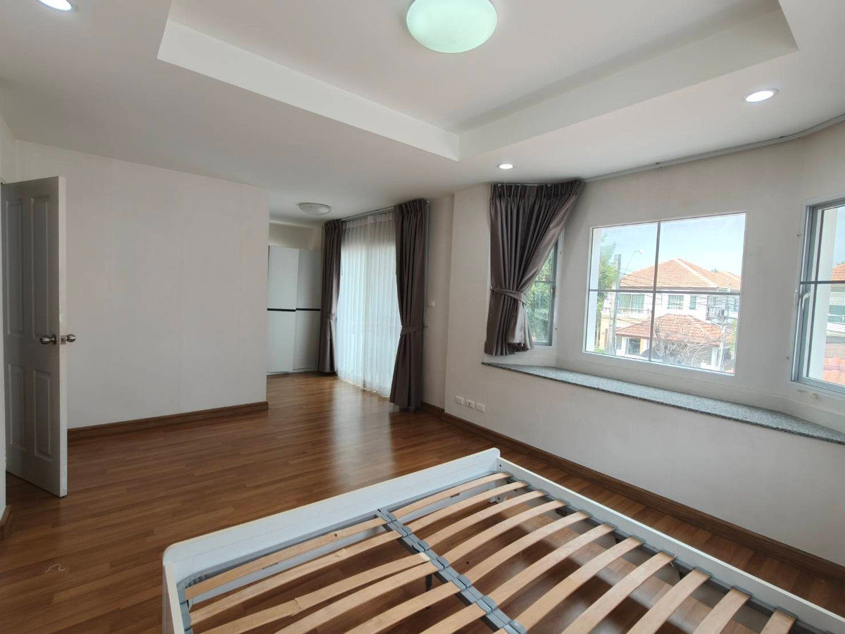 For RentHouseRama5, Ratchapruek, Bangkruai : 🏠 House for rent: Chuan Chuen Rama 7-Sirinthon (Chuan Chuen Rama 7-Sirinthon) Property Code | 📌 LNP-H774