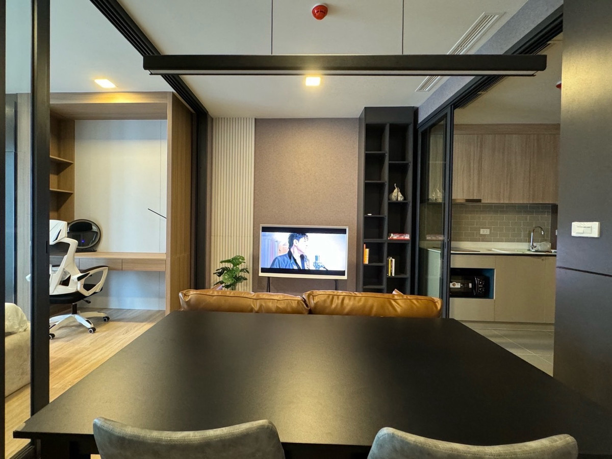 ให้เช่าคอนโดราชเทวี พญาไท : 🏙 XT Phayathai Rare Unit อาคาร A ชั้นพิเศษ ยูนิตน้อย ไม่เชื่อมตึก เป็นส่วนตัวสูงขนาด 42 ตร.ม. 1 ห้องนอน 25k/m📞Phat: 064-642-8664📞Nui: 094-624-2014