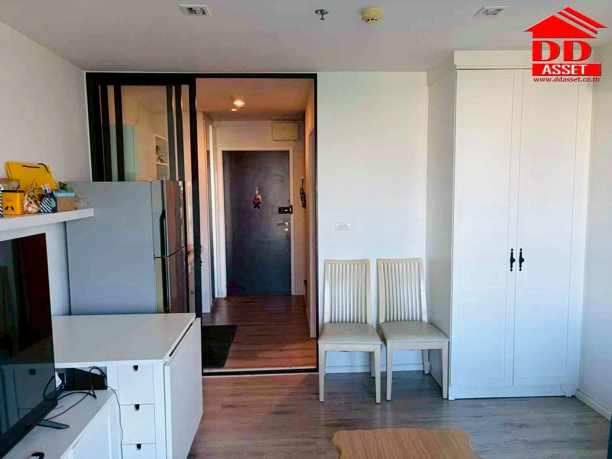 For RentCondoBangna, Bearing, Lasalle : For Rent Knightsbridge Bearing, Knightsbridge Bearing, Sukhumvit 107, near BTS Bearing, only 450 meters, code C8399.