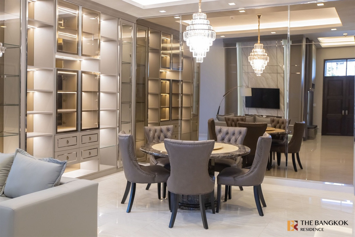 For RentHouseKaset Nawamin,Ladplakao :  Artale Ekkamai–Ramintra 🏡 Premium Luxury Home, Fully Furnished & Ready to Move In 💎 