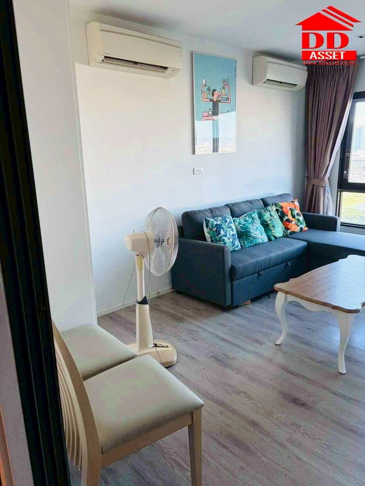 For RentCondoBangna, Bearing, Lasalle : For Rent Knightsbridge Bearing, Knightsbridge Bearing, Sukhumvit 107, near BTS Bearing, only 450 meters, code C8399.