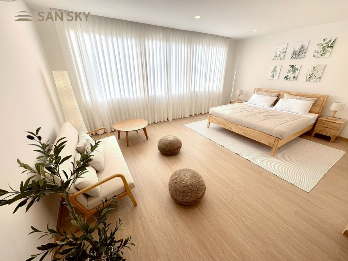 For SaleTownhomeSapankwai,Jatujak : Single house for sale in minimalist style Pradipat area, 4 bedrooms, size 297 sq m., with minimalist furniture, near the expressway, BTS Ari.