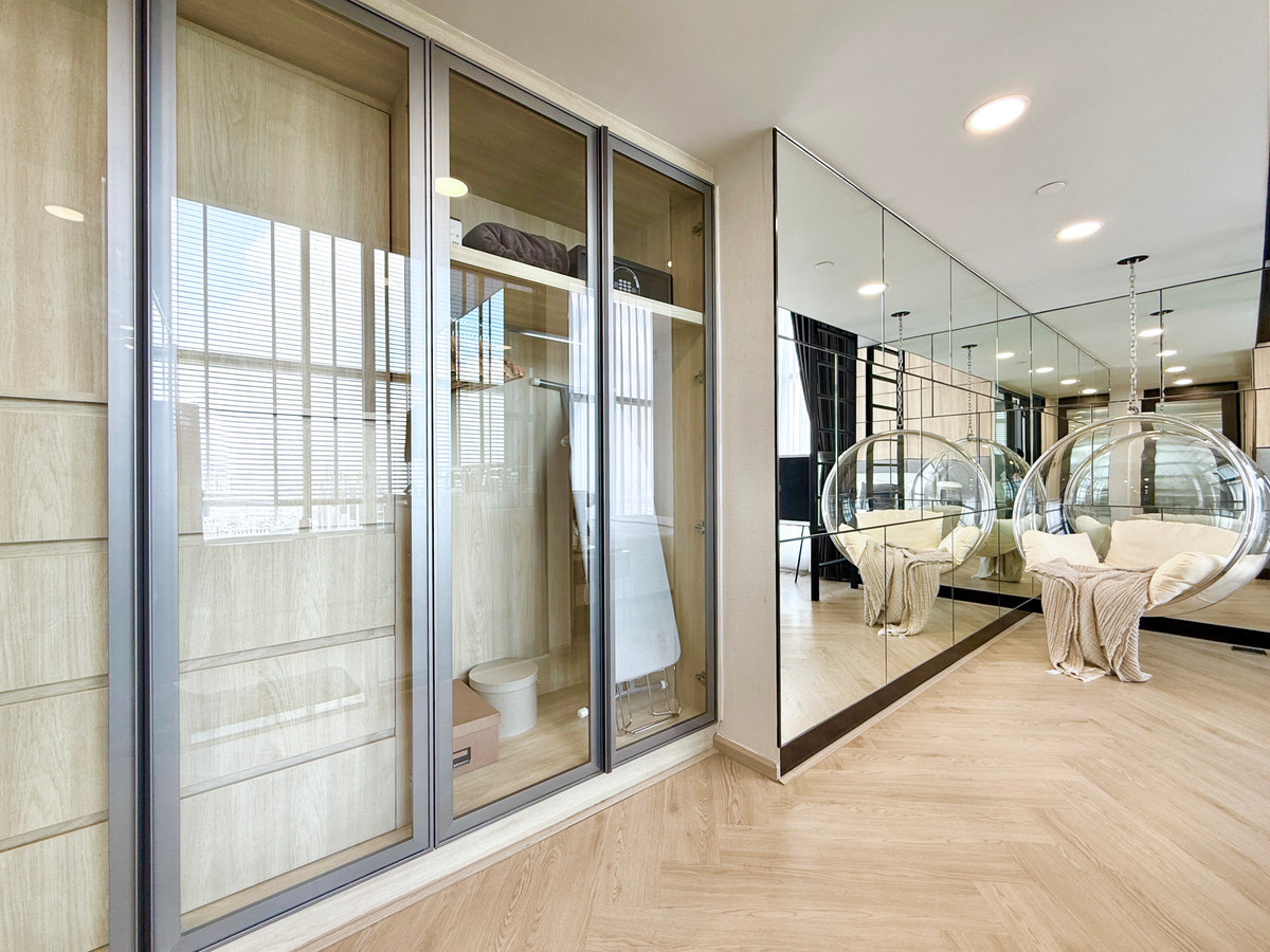 For SaleCondoRatchathewi,Phayathai : 🚀 CONNER Ratchathewi - 170 sq m. Duplex Penthouse* 3 bedrooms, 4 bathrooms, beautifully decorated 092-545-6151 (Tim)