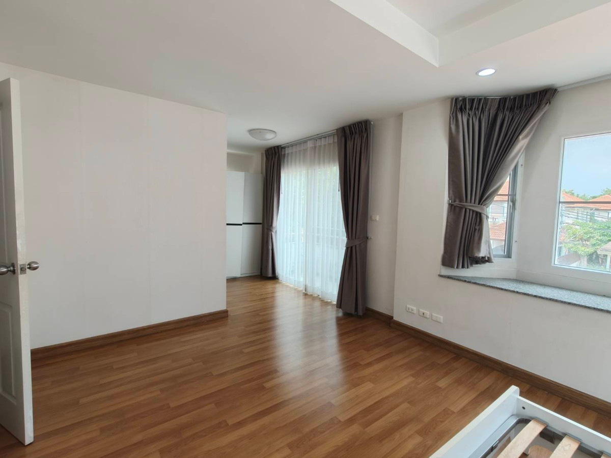 For RentHouseRama5, Ratchapruek, Bangkruai : 🏠 House for rent: Chuan Chuen Rama 7-Sirinthon (Chuan Chuen Rama 7-Sirinthon) Property Code | 📌 LNP-H774