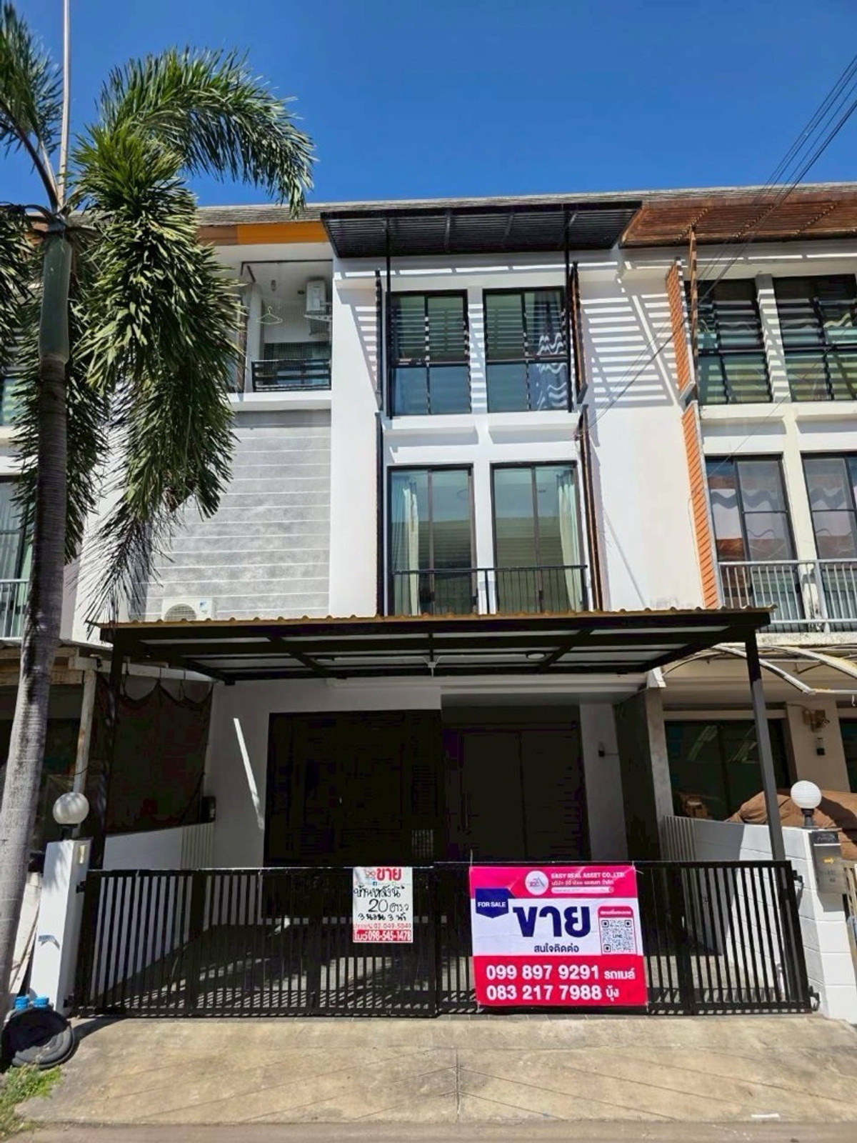 For SaleTownhomeKaset Nawamin,Ladplakao : 3-story townhome for sale, Areeya Mowa Kaset, only 4.39 million baht.