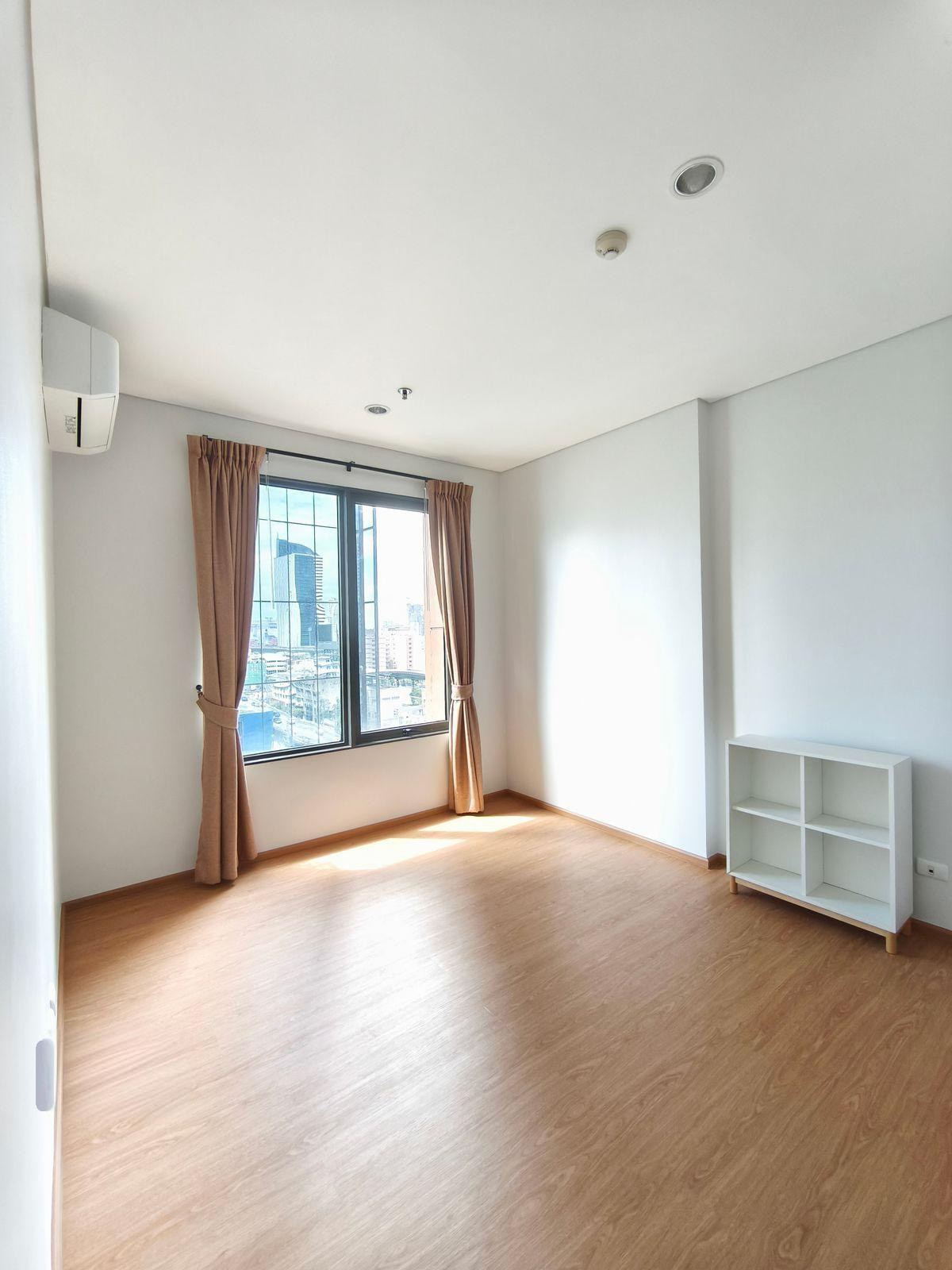 ขายคอนโดพระราม 9 เพชรบุรีตัดใหม่ RCA : ขายพร้อมผู้เช่า/SALE with TENANT🧡 Villa Asoke (วิลล่าอโศก) - KC025